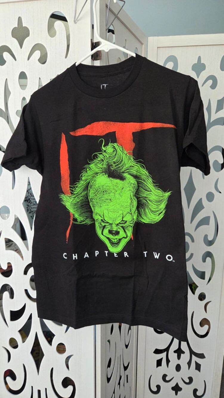 IT Chapter Two Pennywise Horror Tee Small NWT Black Stephen King Movie